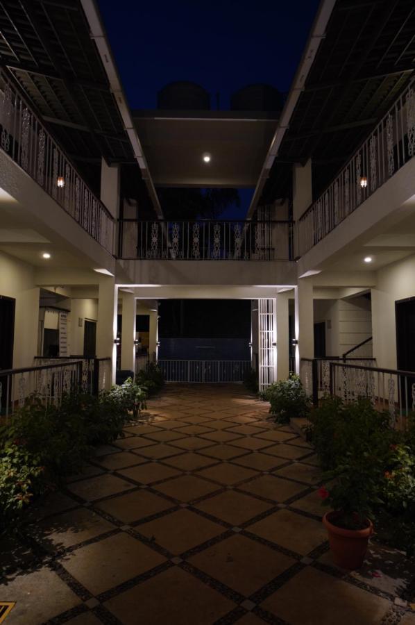 كاندولِم Marine Studios Le Pension المظهر الخارجي الصورة